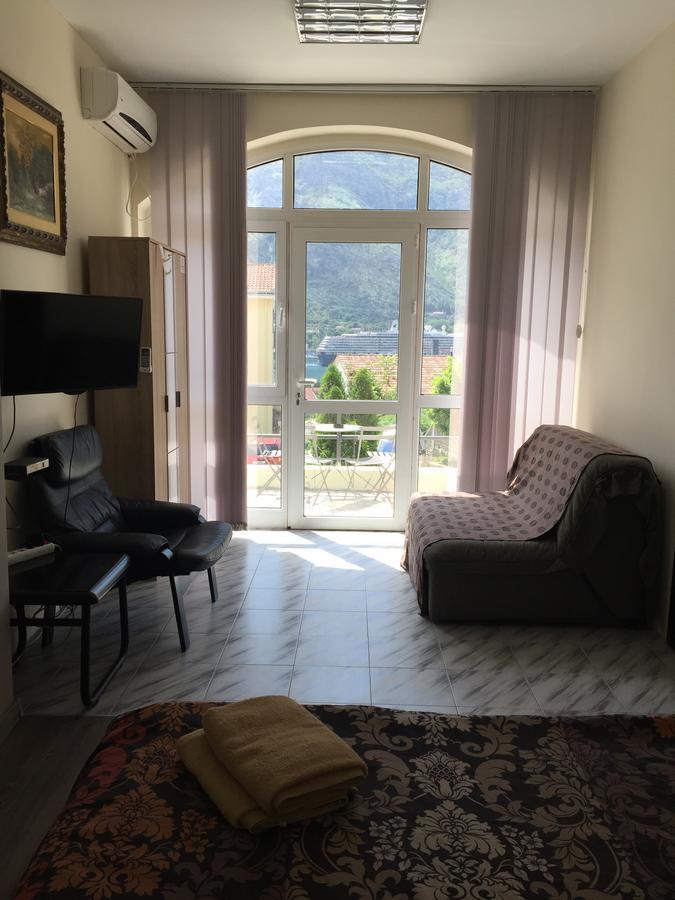 Art Guesthouse Kotor Eksteriør billede